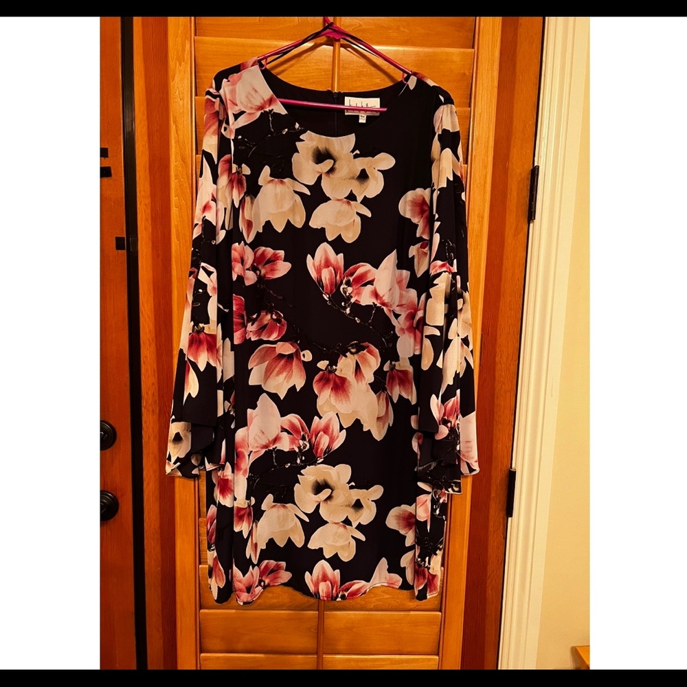 Nicole Miller Floral Drape Dress Bell Sleeve 18w